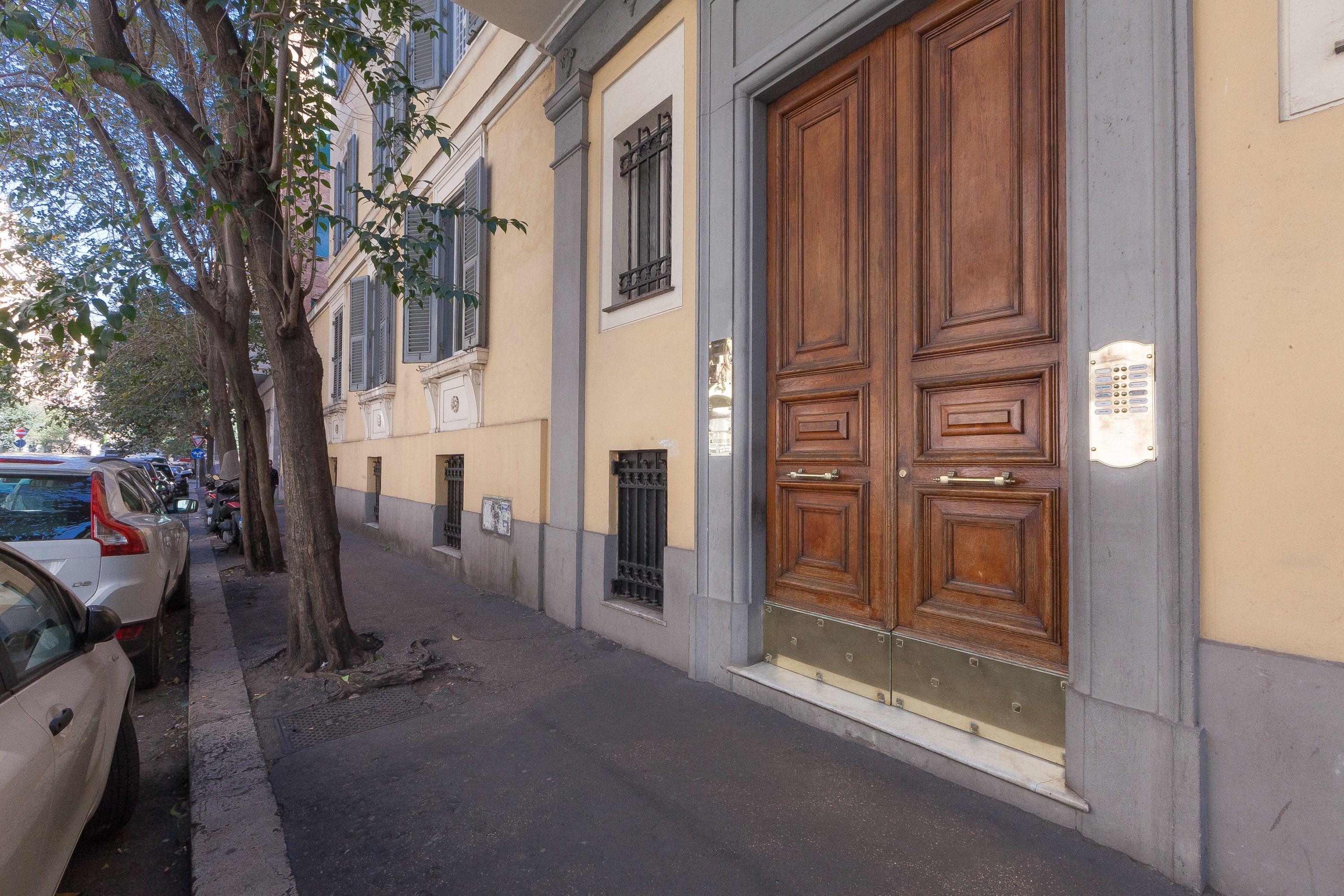Suite Beccaria A Piazza Del Popolo — Фото 1